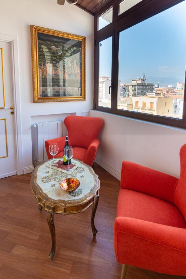 Le Rose Di Nonna Maria, Appartamento Di Lusso In Centro Citta Palermo Eksteriør bilde