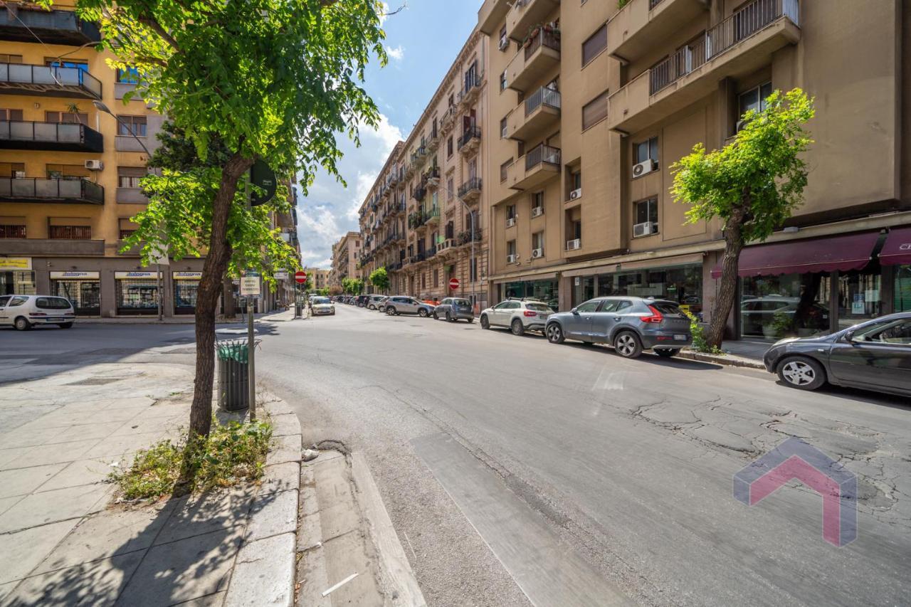 Le Rose Di Nonna Maria, Appartamento Di Lusso In Centro Citta Palermo Eksteriør bilde